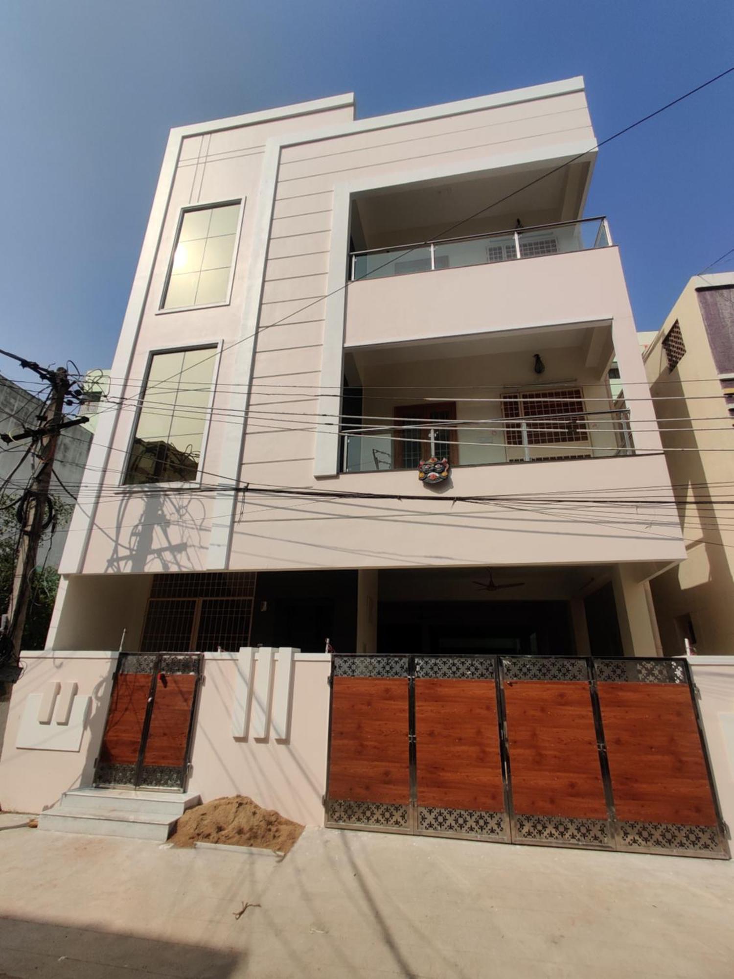 Sk Nivas Villa ตีรูปาติ ภายนอก รูปภาพ